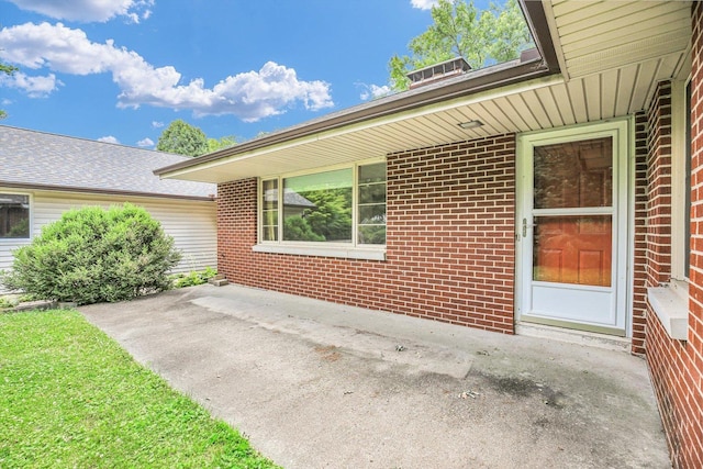 705 W Kirby Ave, Champaign, IL 61820 - photo 6