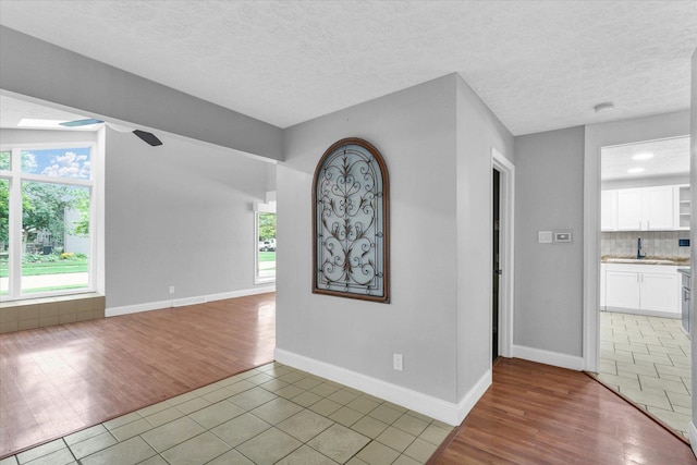 3310 Roxford Dr, Champaign, IL 61822 - photo 2