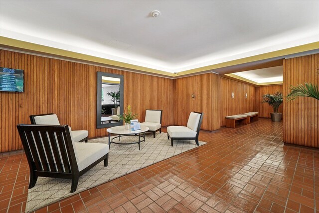 801 S Plymouth Ct Unit 602, Chicago, IL 60605 - building lobby with wood walls