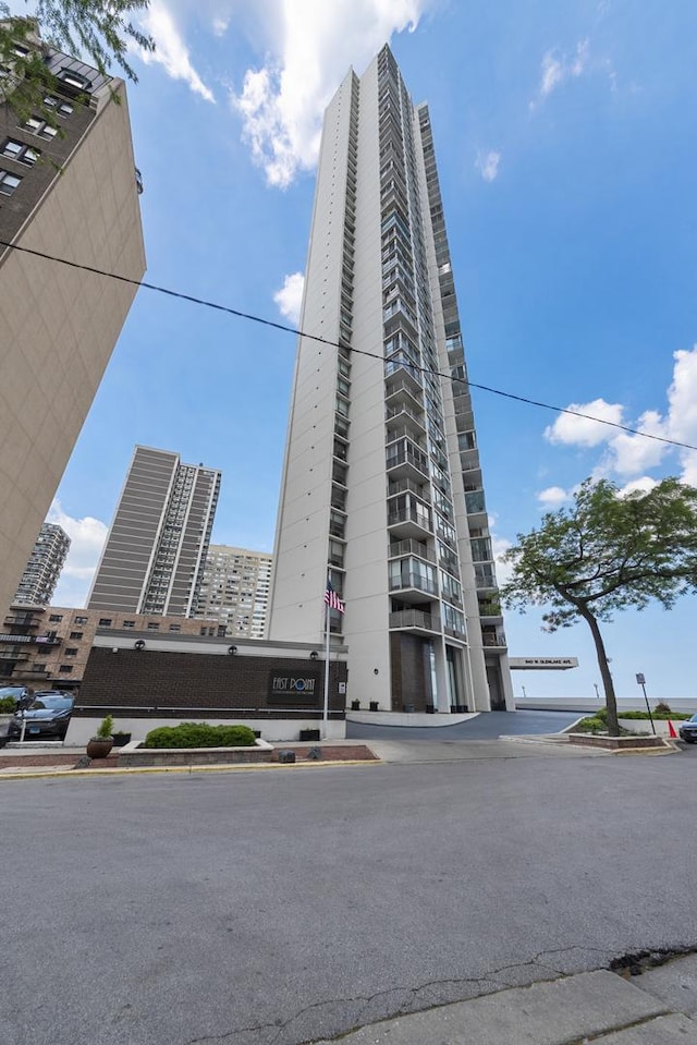 940 W Glenlake Ave Unit 24C, Chicago, IL 60660 - view of property