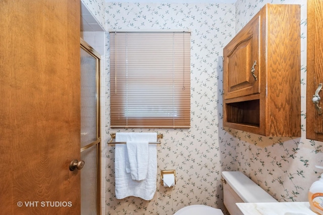154 N Fremont St, Palatine, IL 60067 - full bathroom with wallpapered walls and a shower with shower door