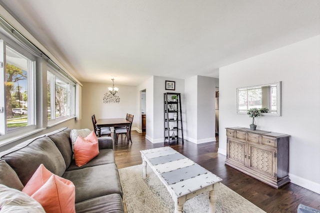 410 W Maude Ave, Arlington Heights, IL 60004 - living room featuring a chandelier and dark wood-style flooring