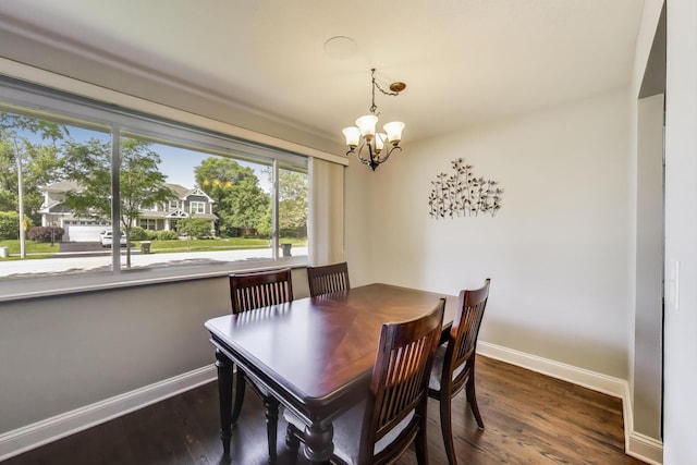 410 W Maude Ave, Arlington Heights, IL 60004 - dining area with a chandelier and wood finished floors