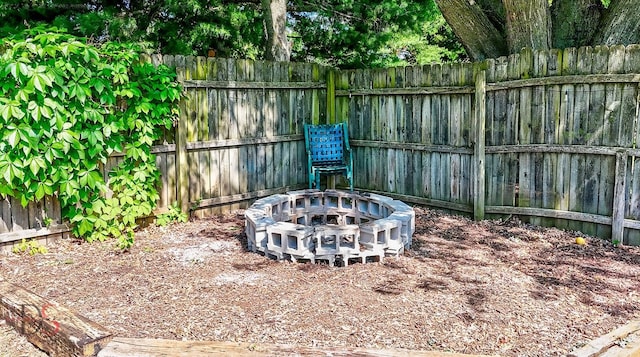 1410 James Ct, Ottawa, IL 61350 - view of yard with a fire pit
