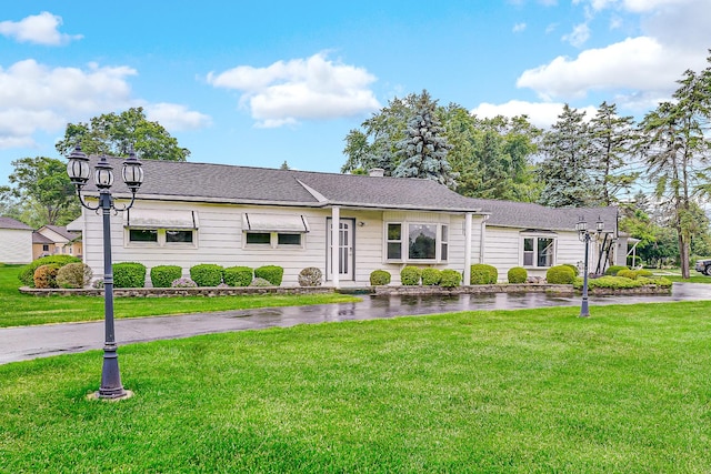 8201 Paloma Dr, Orland Park, IL 60462 - view of front of house featuring a front lawn