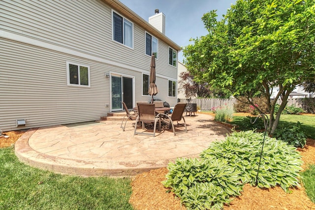 8307 Newbridge Ct, Joliet, IL 60431 - view of patio / terrace