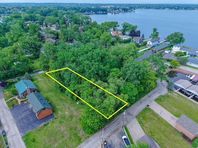 26076 W Randich Rd, Ingleside, IL 60041