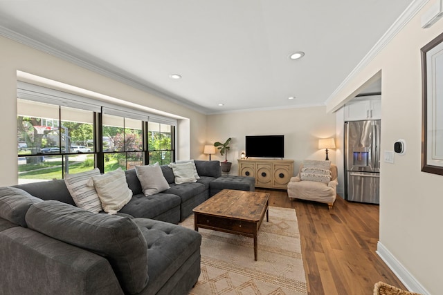 440 Menominee Ln, Naperville, IL 60563 - living area with ornamental molding, light wood-style flooring, and recessed lighting