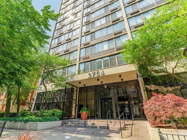 2754 N Hampden Ct Unit 1003, Chicago, IL 60614 - view of building exterior