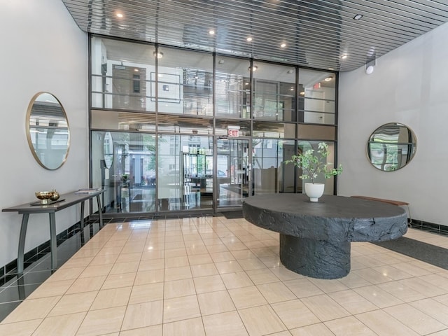 2754 N Hampden Ct Unit 1003, Chicago, IL 60614 - community lobby with a towering ceiling and expansive windows
