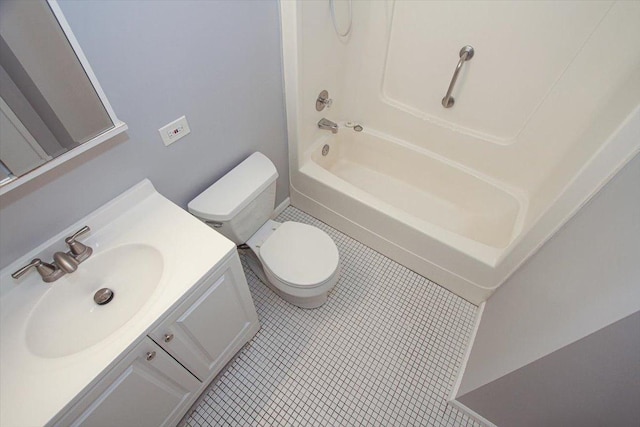 974 Thornton Ln Unit 107, Buffalo Grove, IL 60089 - bathroom featuring vanity, bathing tub / shower combination, and tile patterned flooring