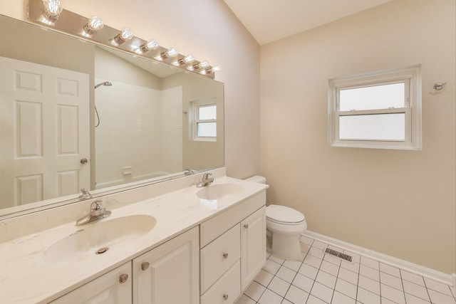 3319 N Seminary Ave Unit 3, Chicago, IL 60657 - full bath featuring tile patterned floors and double vanity