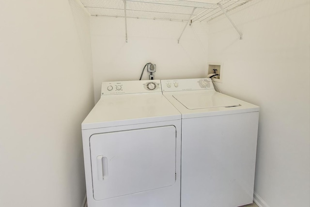 3319 N Seminary Ave Unit 3, Chicago, IL 60657 - laundry area with washer and clothes dryer