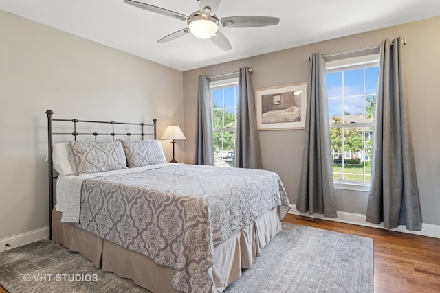33 Citation Cir, Wheaton, IL 60189 - bedroom featuring wood finished floors and a ceiling fan