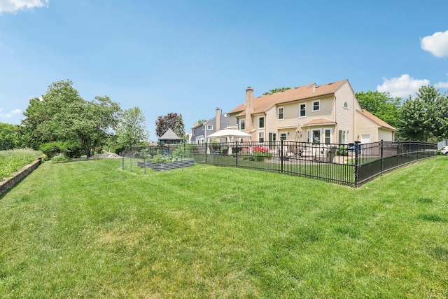 7004 Bennington Dr, Gurnee, IL 60031 - view of yard featuring a garden