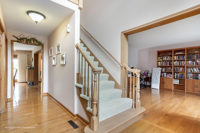 420 Fairway View Dr, Algonquin, IL 60102 - stairway featuring wood finished floors