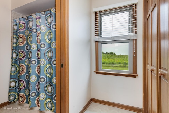 420 Fairway View Dr, Algonquin, IL 60102 - full bathroom featuring tile patterned floors and a shower with curtain