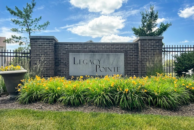 1307 Colaric Dr, Joliet, IL 60431 - view of community sign