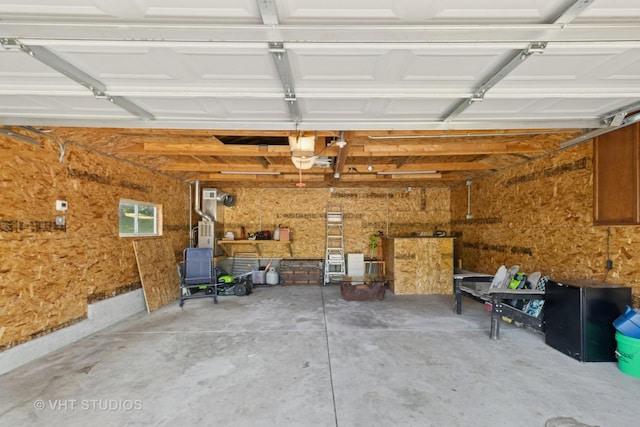 304 Pheasant Trl, Lake In The Hills, IL 60156 - view of garage