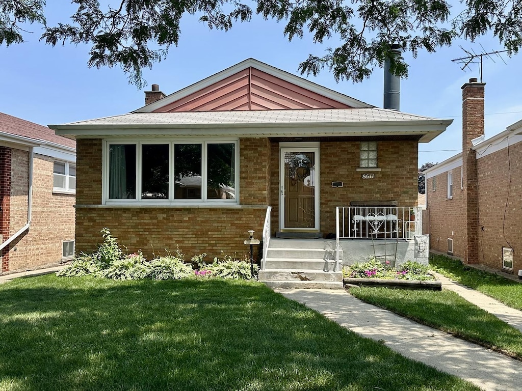 8611 S Knox Ave, Chicago, IL 60652 - photo 1
