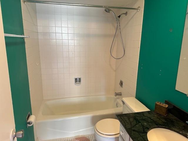 674 Pinecrest Dr Unit 203, Prospect Heights, IL 60070 - photo 9