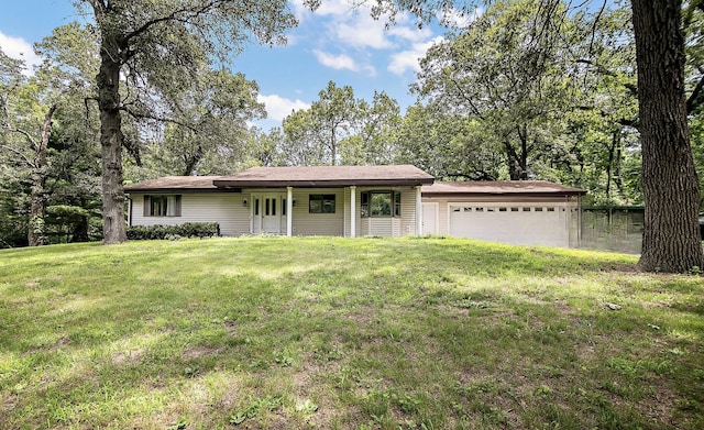 1177 N 6250w Rd, Bonfield, IL 60913 - single story home with a front yard and a garage