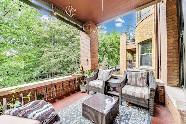 4611 N Magnolia Ave Unit 2, Chicago, IL 60640 - view of patio with an outdoor living space