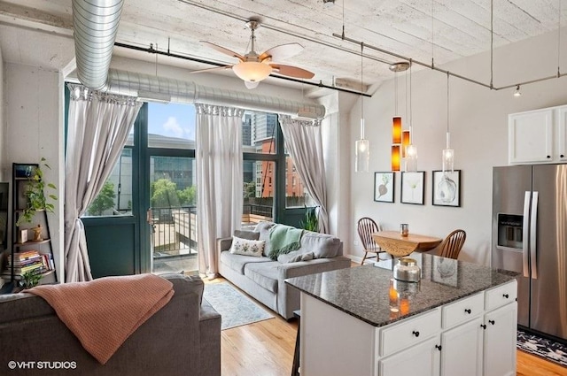 221 E Cullerton St Unit 314, Chicago, IL 60616 - living room with light wood-style flooring and ceiling fan