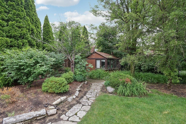 102 E Adelia St, Elmhurst, IL 60126 - view of yard with a sunroom