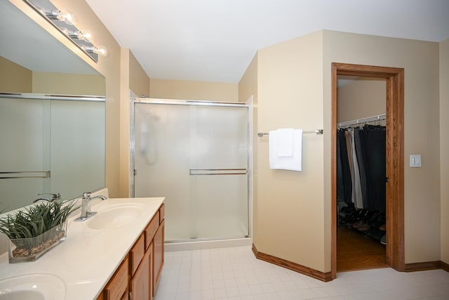 678 Larch Dr, Carol Stream, IL 60188 - full bath featuring a shower stall and double vanity