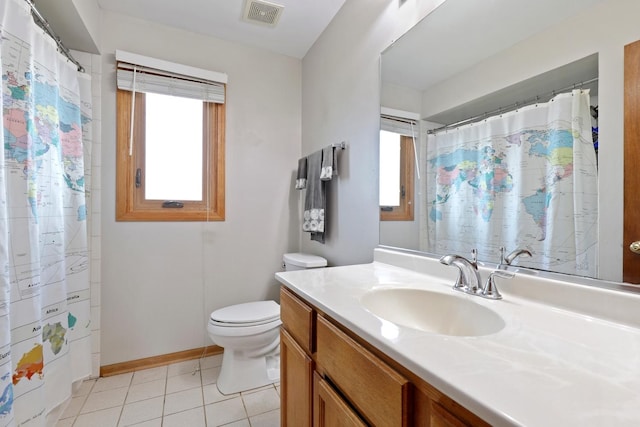 3800 River Rd, Hazel Crest, IL 60429 - bathroom featuring vanity, tile patterned floors, and a shower with curtain