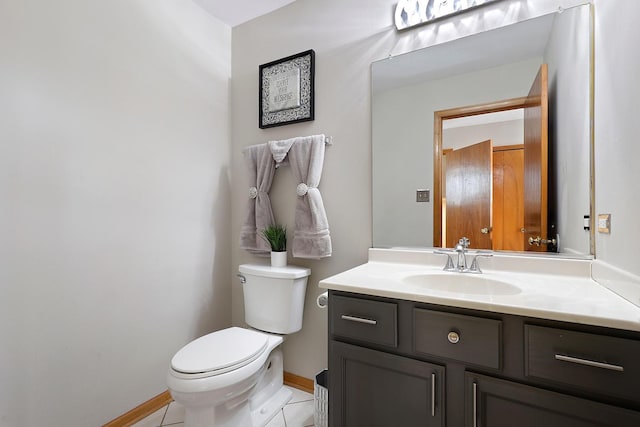3800 River Rd, Hazel Crest, IL 60429 - half bath with toilet and vanity