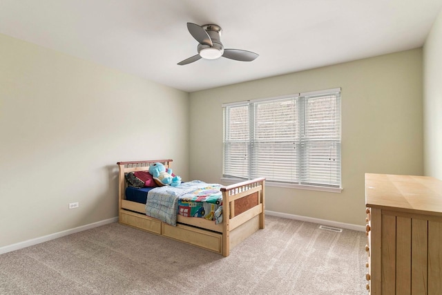 9207 E Prairie Rd, Evanston, IL 60203 - bedroom featuring carpet floors and a ceiling fan