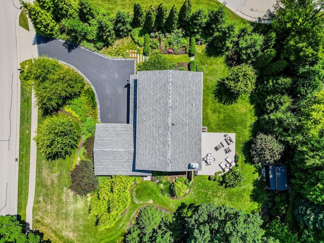821 Sandstone Dr, Libertyville, IL 60048 - aerial view