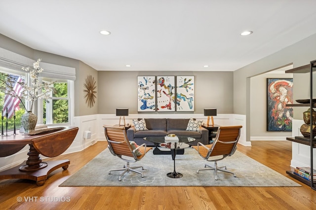 821 Sandstone Dr, Libertyville, IL 60048 - living area featuring wood finished floors, recessed lighting, and a wainscoted wall