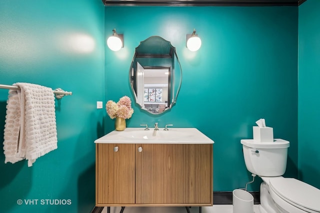 821 Sandstone Dr, Libertyville, IL 60048 - bathroom featuring toilet and vanity