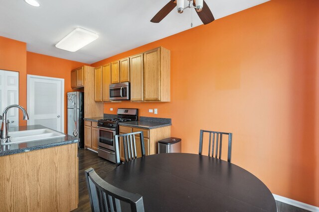 325 Sundown Ct Unit B, Wauconda, IL 60084 - photo 10