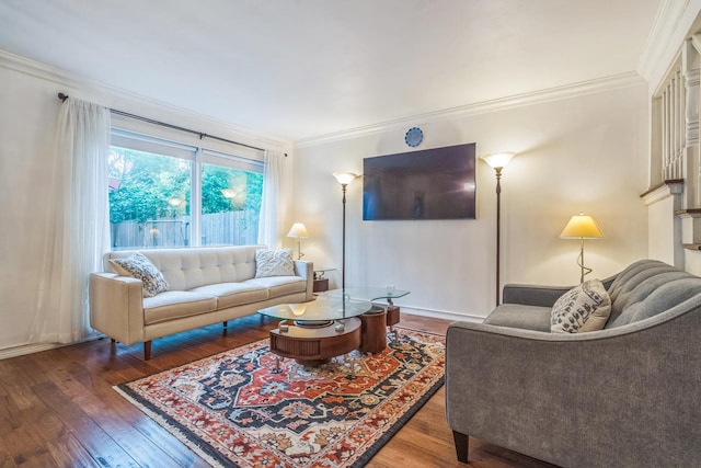 817 Hibbard Rd Unit D, Wilmette, IL 60091 - living area with crown molding and wood finished floors
