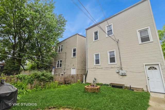 1133 N Spaulding Ave, Chicago, IL 60651 - view of side of property