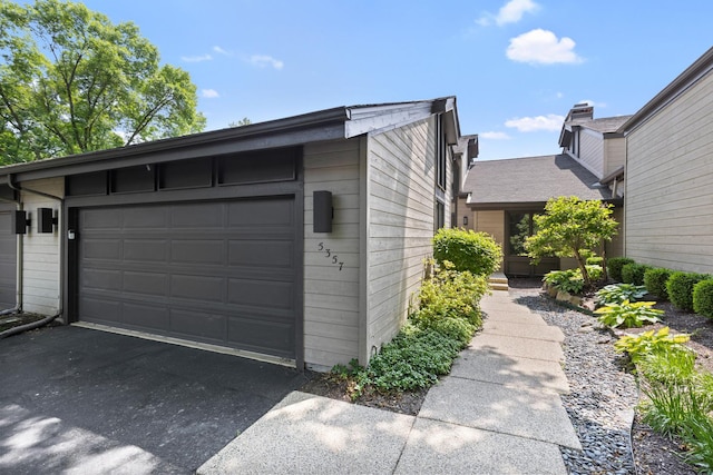 5357 Winding Creek Dr Unit 5357, Rockford, IL 61114 - view of garage