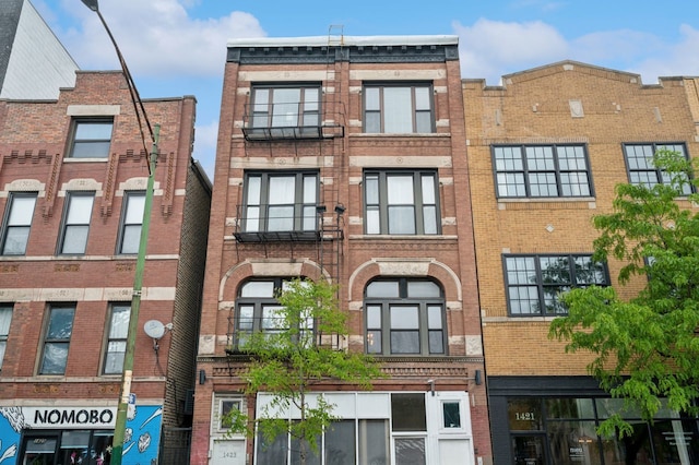 1423 N Ashland Ave Unit 201, Chicago, IL 60622 - view of building exterior