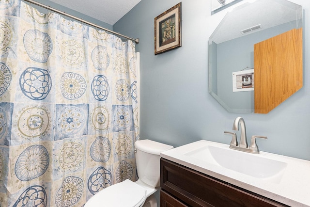 17707 W 113th Hwy, Custer Park, IL 60481 - full bathroom featuring vanity and a shower with curtain