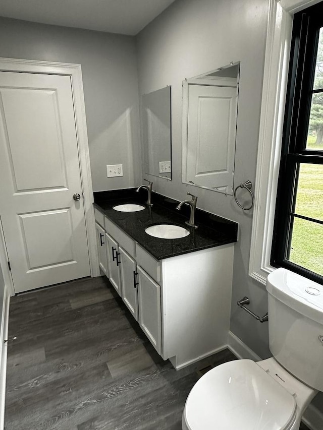 2212 N 2829th Rd, Marseilles, IL 61341 - bathroom with double vanity and wood finished floors