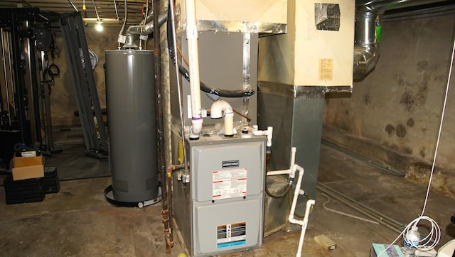 459 Talma St, Aurora, IL 60505 - utility room featuring water heater