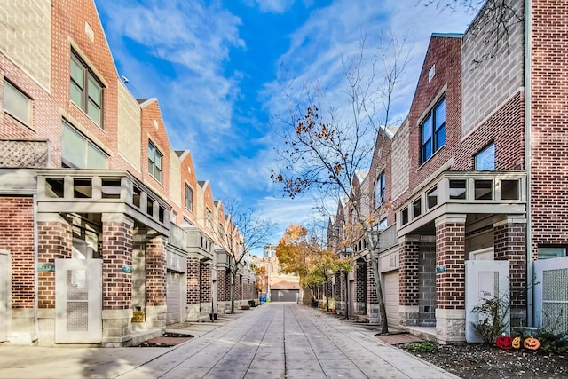 2743 N Wayne Ave Unit B, Chicago, IL 60614 - view of concrete alley with a residential view