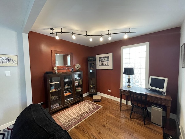 3401 W Beach Ave, Chicago, IL 60651 - office area with wood finished floors and baseboards