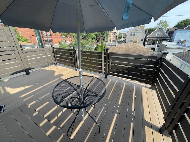 3401 W Beach Ave, Chicago, IL 60651 - view of deck