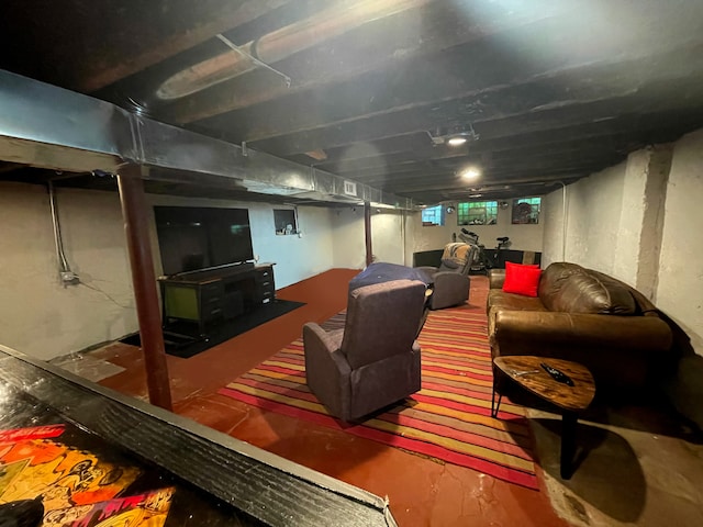 3401 W Beach Ave, Chicago, IL 60651 - view of below grade area