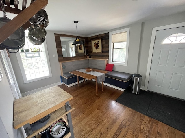 3401 W Beach Ave, Chicago, IL 60651 - foyer with wood finished floors and baseboards
