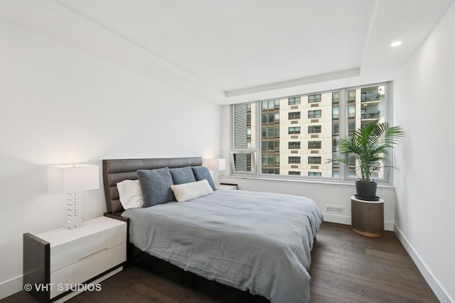 1300 N Lake Shore Dr Unit 21D, Chicago, IL 60610 - bedroom with dark wood-type flooring and recessed lighting